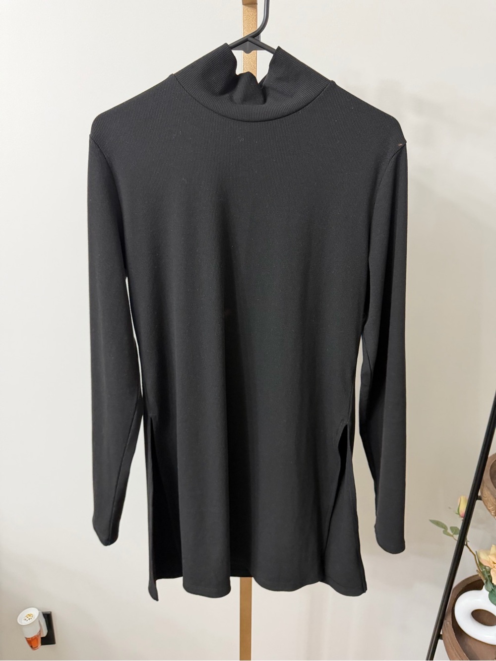HALARA Black Long-Sleeve Mock Neck Top